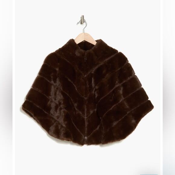 NWT - La Fiorentina - Faux Fur Capelet - Picture 3 of 3
